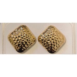 Clip On Earrings Gold Textured NEW
